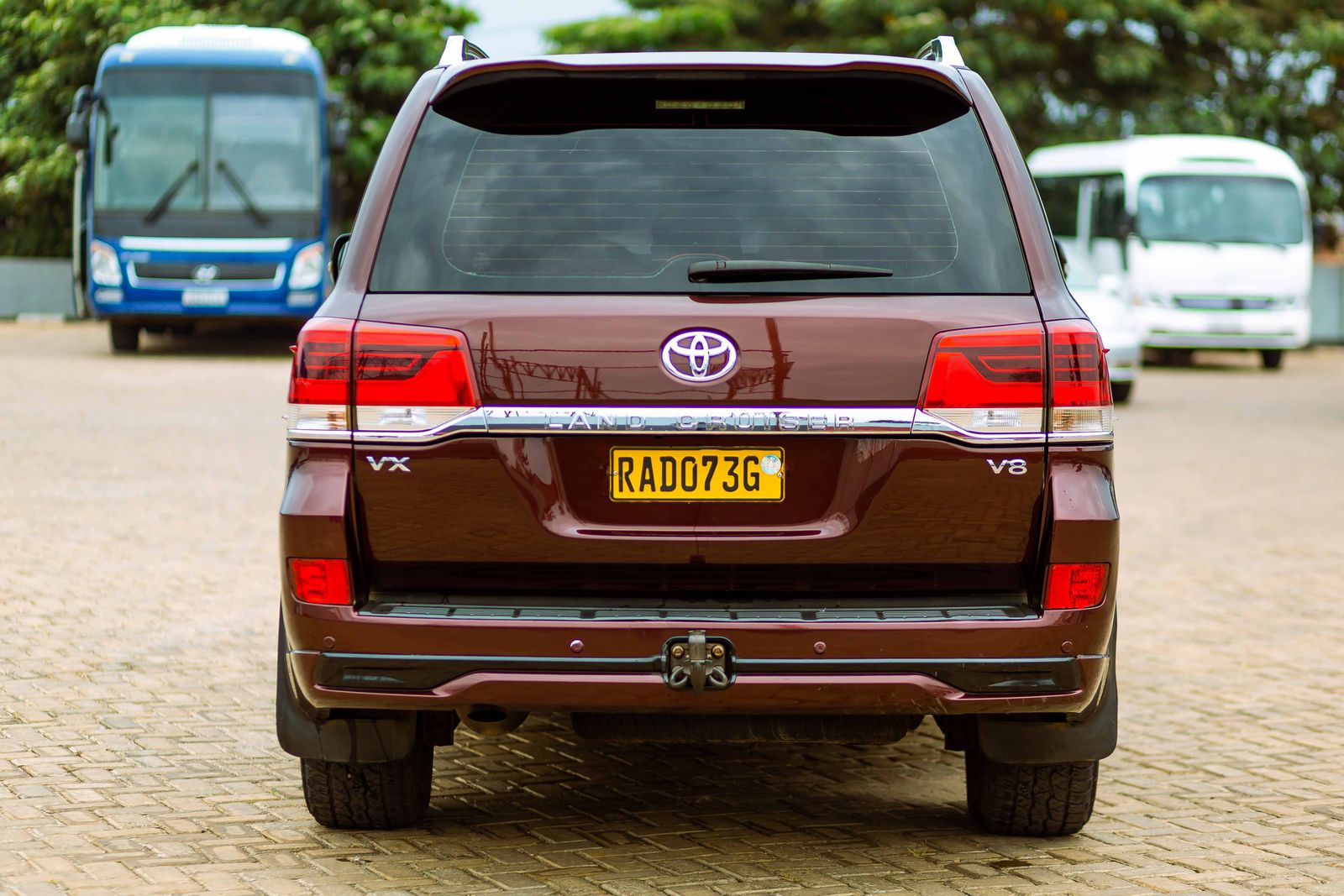 Rwanda Safari 4x4 Hire 1 Rear view of a Rwanda-registered Toyota Land Cruiser for safari hire
